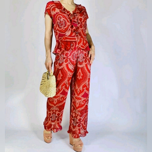 Other - VICTORIA'S SECRET 2-piece Set Paisley gr8 for Valentines Day Size L